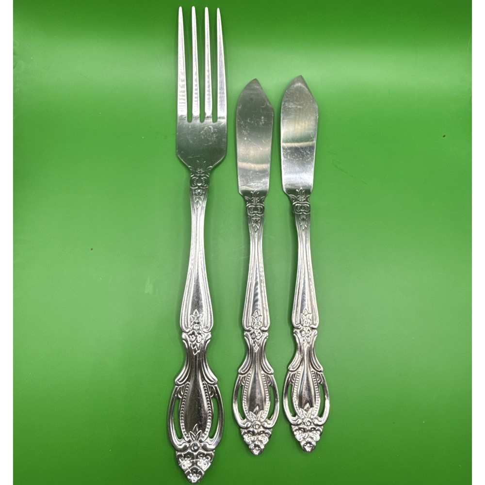 (3)Cambridge RENAISSANCE Dinner Fork Butter Knife Stainless Flatware Dots Pierce